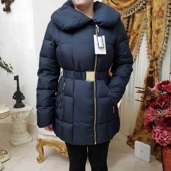 Cole Haan Quilted Oversize Collar Down Coat - Picture 6 of 8